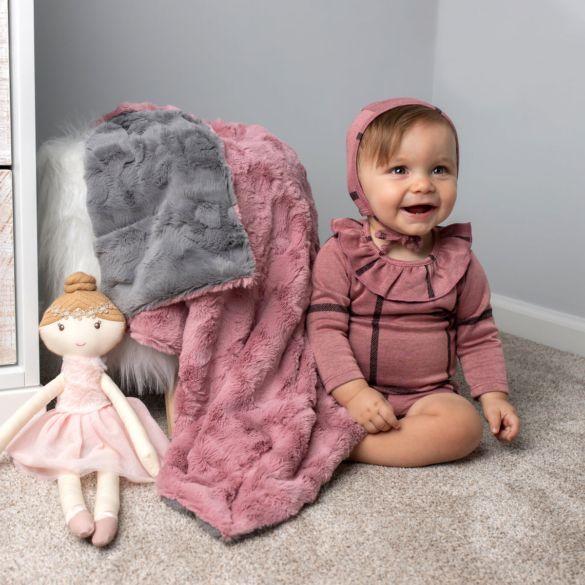 CozyCloud™ Plush Baby Blanket